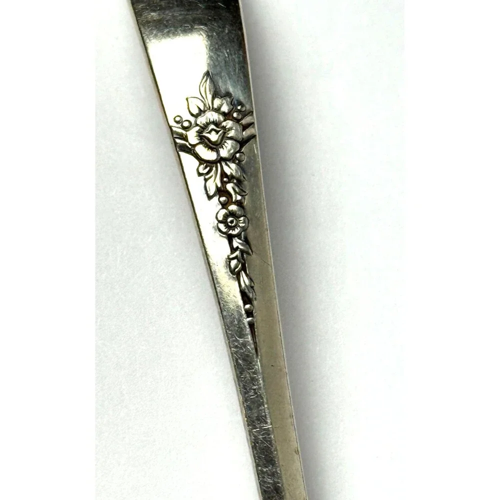 Oneida Community Fantasy Cream Ladle Tudor Plate Silverplate 1941 Art Nouveau 5